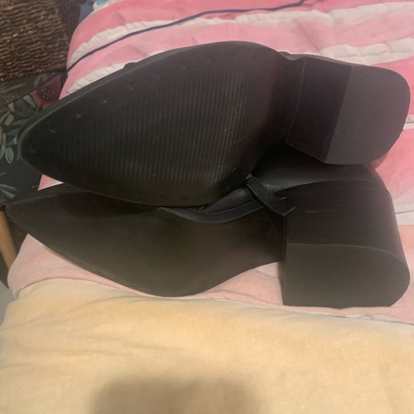 Steve Madden Black Ankle Booties - Picture 2 of 5